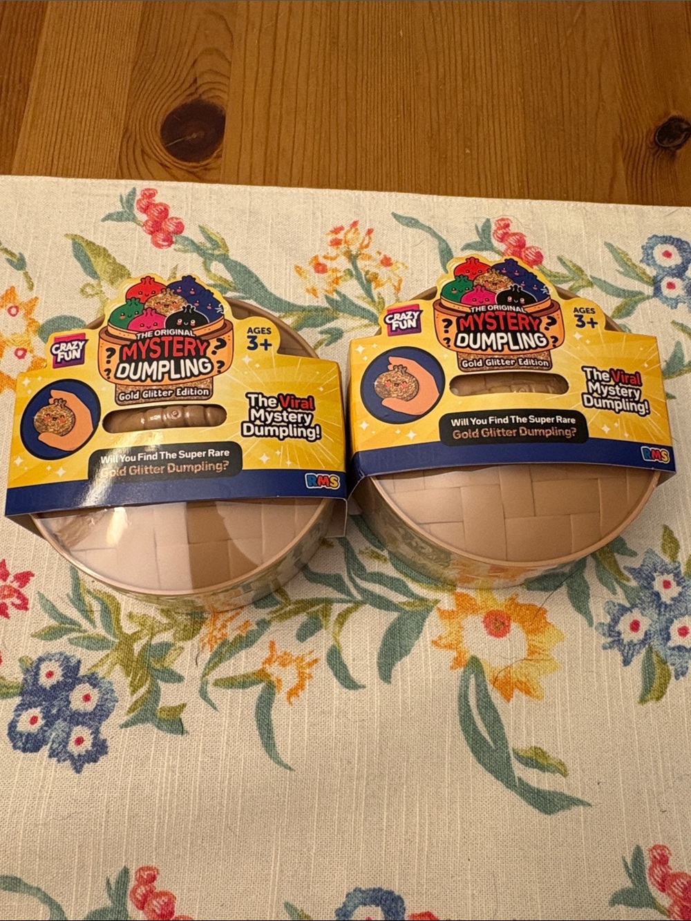 Two pack Mystery Dumpling Gold Glitter Edition Toy - Beige